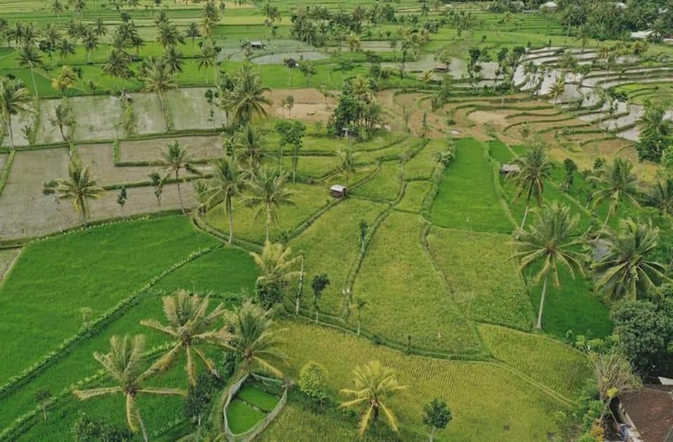 Peraja Bungalows Loyok Sangyang Zewnętrze zdjęcie